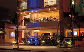 Blue Suites Hotel